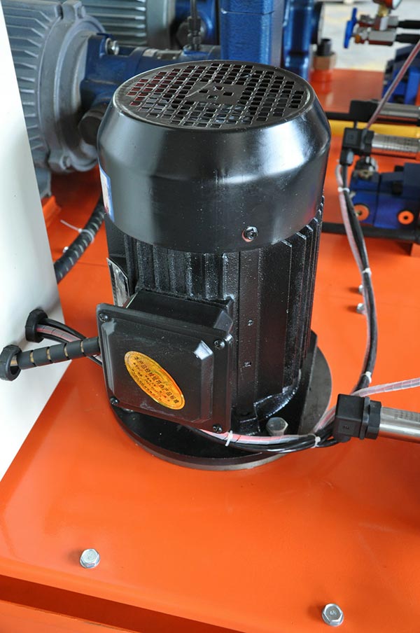 2.2KW超高壓機組，連接徑向RK泵，噪音低，升壓穩定